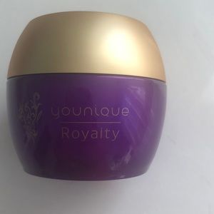 Younique exfoliating mask